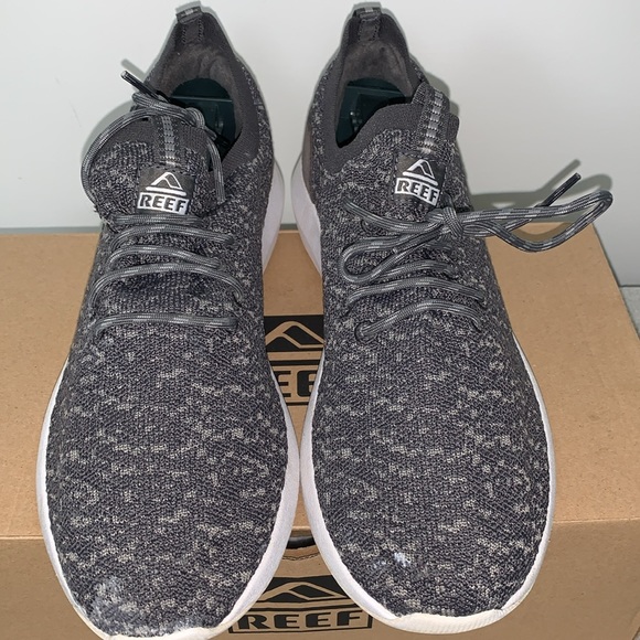 EUC Reef Cruiser Knit Sneakers Size 10 US in Gray. Very Comfortable - Picture 3 of 17